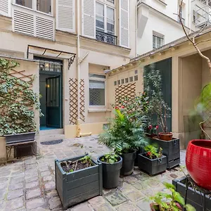 Exceptional 2bd-6p - Tuileries-louvre Apartamento París